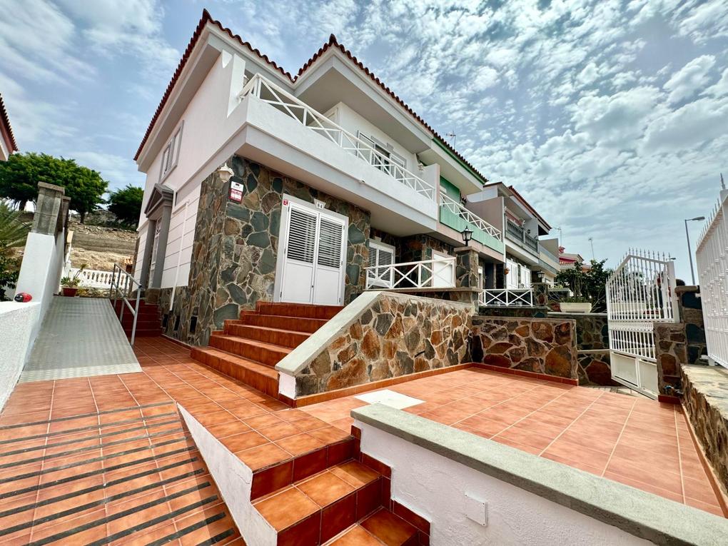 Maison individuelle en vente à  Playa del Inglés, Gran Canaria  avec garage : Ref 3283-09111