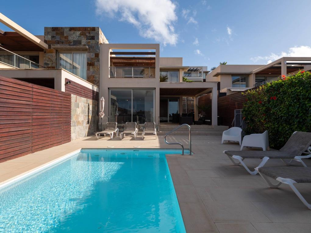 Villa de Luxe en vente à  Salobre Golf, Gran Canaria  avec vues sur mer : Ref OF0033-4170