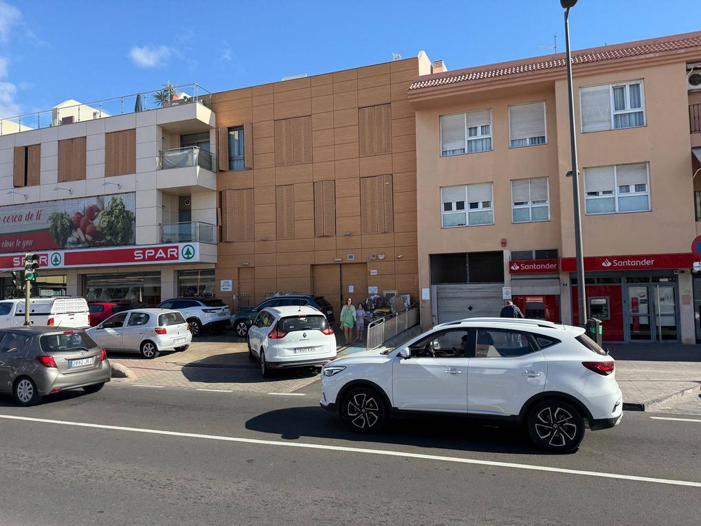 Garage for sale in  Arguineguín Casco, Gran Canaria   : Ref OS0033-4238