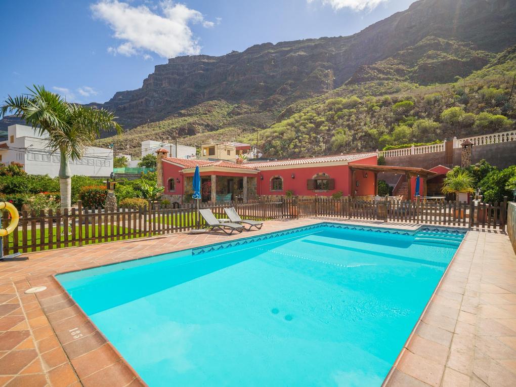 Villa  en venta en  Cercados de Espino, Gran Canaria  : Ref 05418