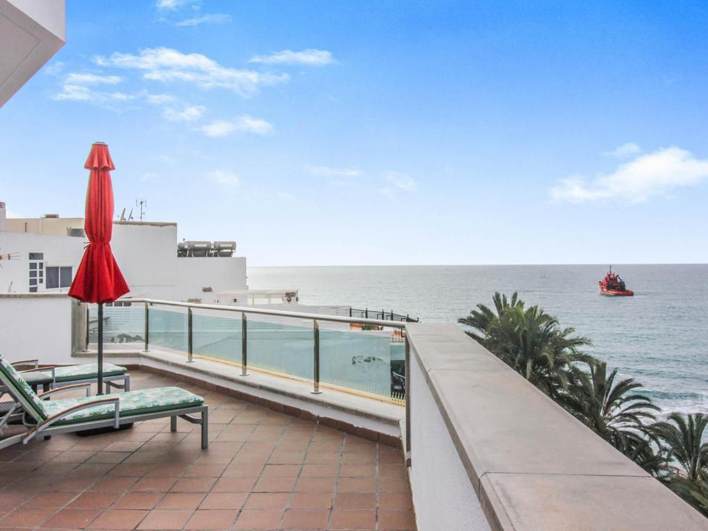 Penthouse à louer à  Arguineguín Casco, Gran Canaria  avec vues sur mer : Ref 05549-CA