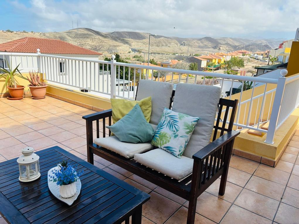 Maison mitoyenne  à louer à  Barrio Chico, Gran Canaria avec vues sur mer : Ref 05765-CA