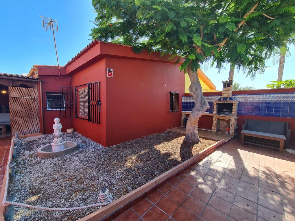 Bungalow  te huur in  Campo de Golf, Gran Canaria  : Ref 05784-CA