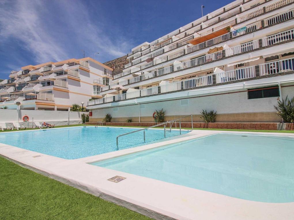 Apartamento en venta en Balcon Amadores,  Puerto Rico, Gran Canaria  con vistas al mar : Ref 05821-CA