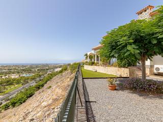 Chalet , en primera línea en venta en  Sonnenland, Gran Canaria con garaje : Ref 04076