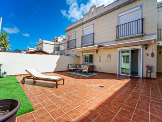 Fasade : Dupleks  til salgs i Residencial El Valle,  Puerto Rico, Motor Grande, Gran Canaria  : Ref 05826-CA