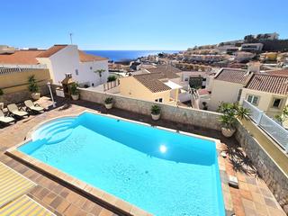 Villa for sale in  Arguineguín, Loma Dos, Gran Canaria  with garage : Ref V890S