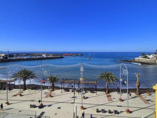 Apartamento , en primera línea en venta en  Arguineguín Casco, Gran Canaria con vistas al mar : Ref A907S