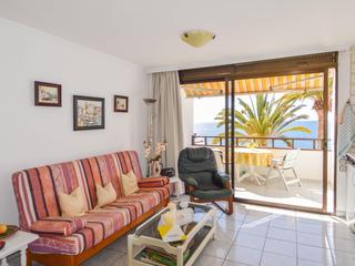 Salón : Apartamento en venta en  Arguineguín, Gran Canaria , en primera línea con vistas al mar : Ref S0149